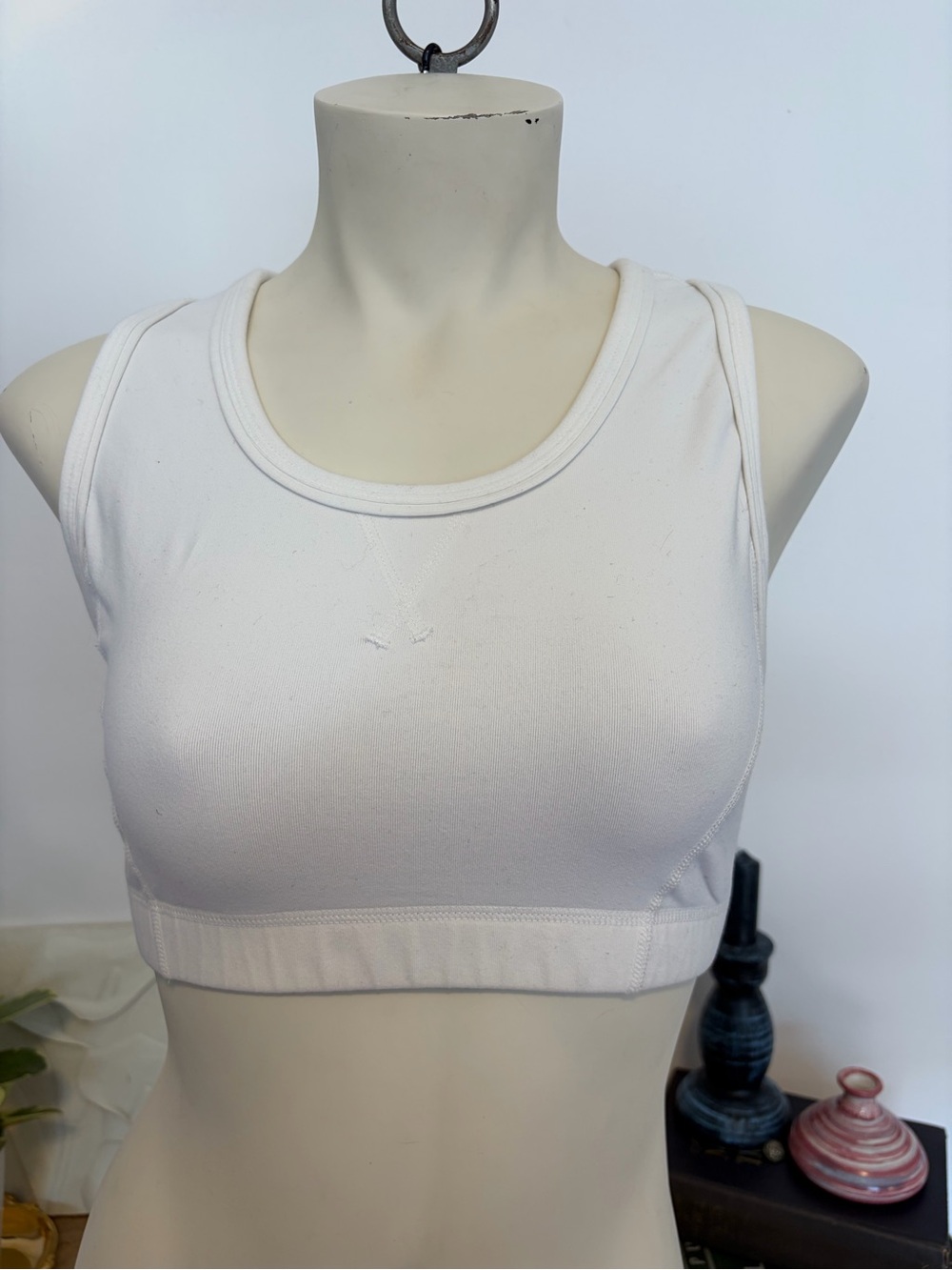 Lululemon White Racerback Sports Bra Size 8